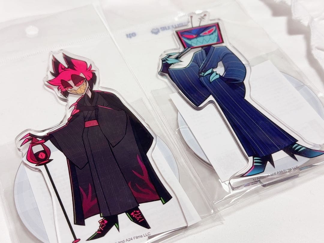 ハズビンホテル アラスター ヴォックス アクリルスタンド アニメイト 和服