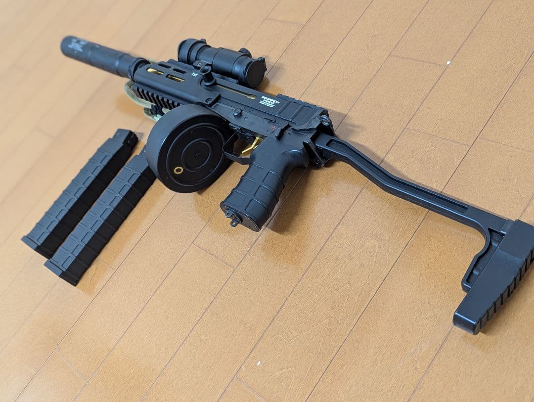 東京マルイ スコーピオン mod.M ドラムマガジン 多段マガジン2本付