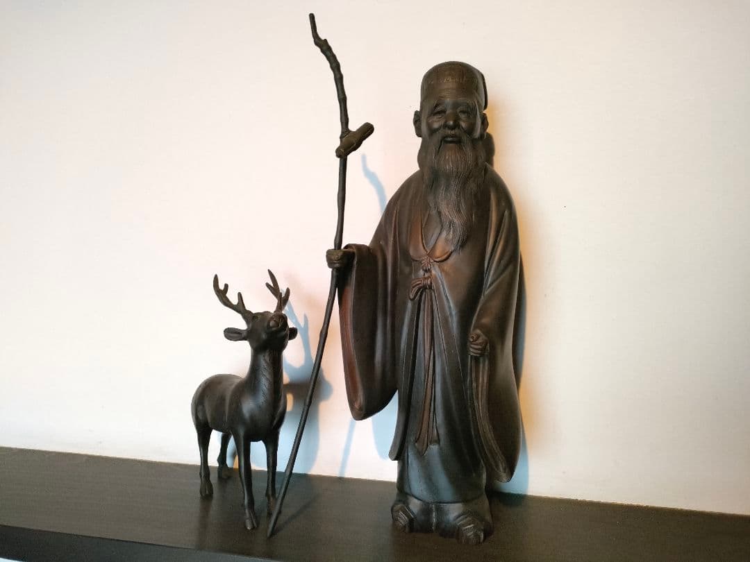 寿老人と鹿（台含む）骨董　置物