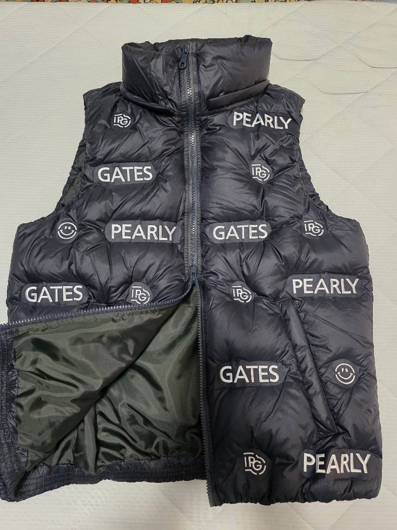 お値下げしました！美品PEARLY GATES ダウンベスト４
