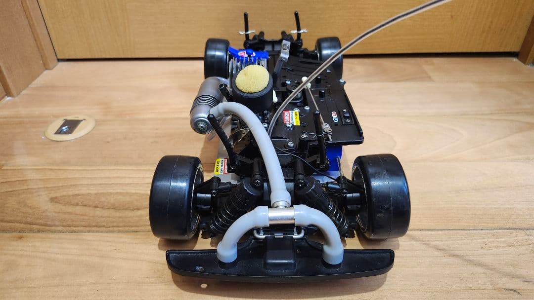 タミヤ TG10 エンジンカー 中古 エンジン分解清掃 始動 メカ調整済み