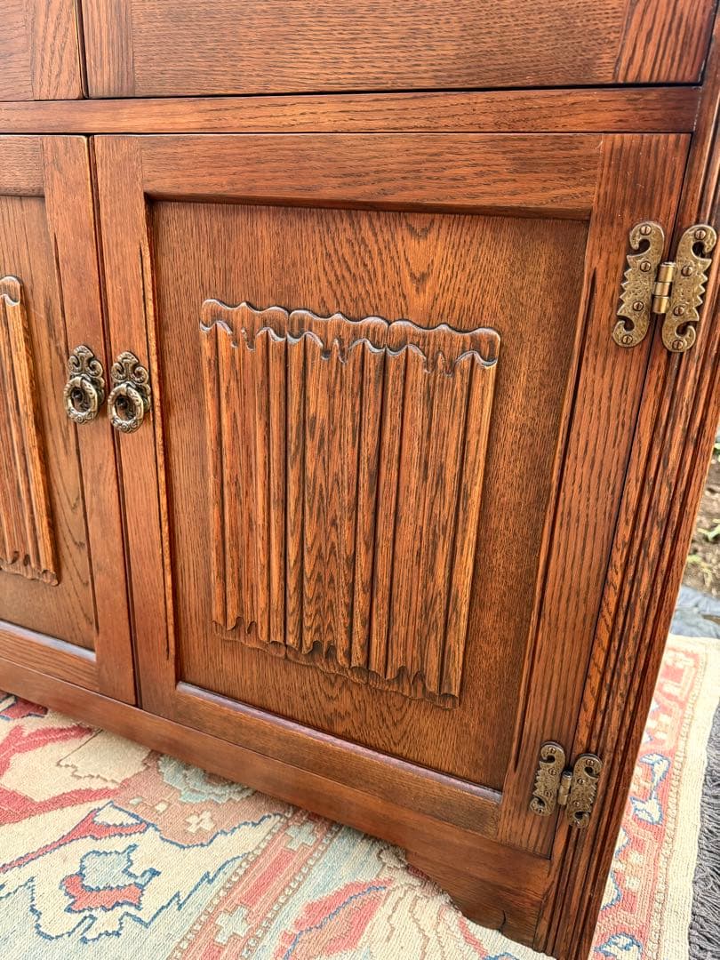 英国アンティーク 高級キャビネット スリム オールドチャーム様式 W92cm