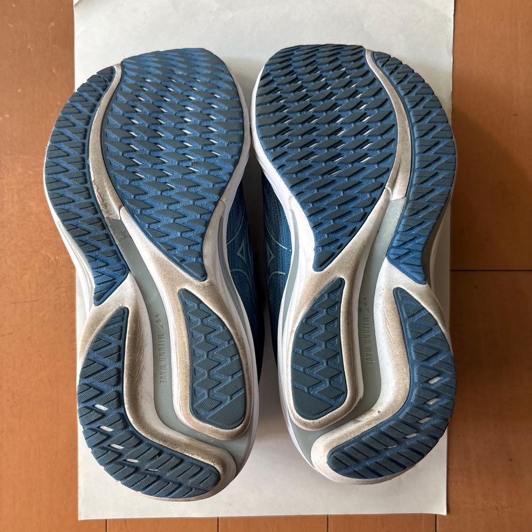 Mizuno Wave Rider 28 ブルー