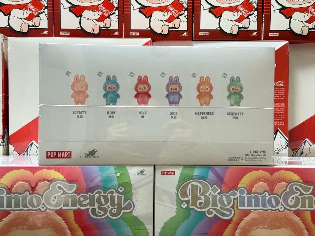 THE MONSTERS Big into Energy シリーズ ぬいぐるみ