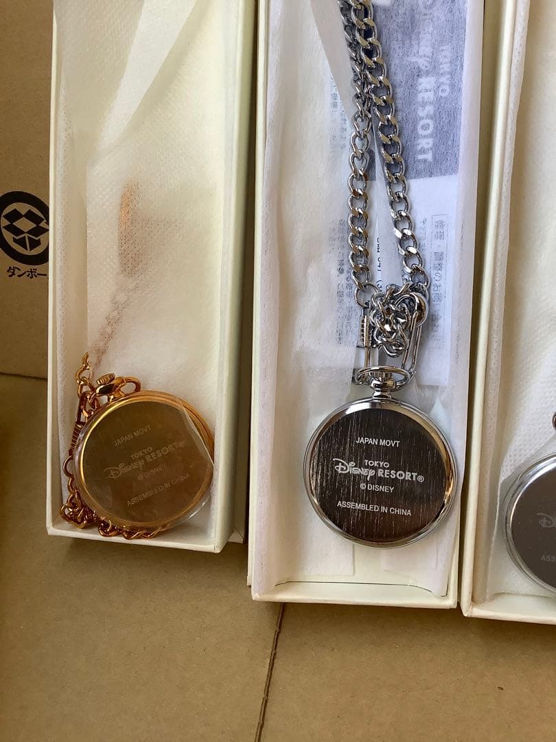ディズニー　ミッキー・ミニー ドナルド　懐中時計 4個セット