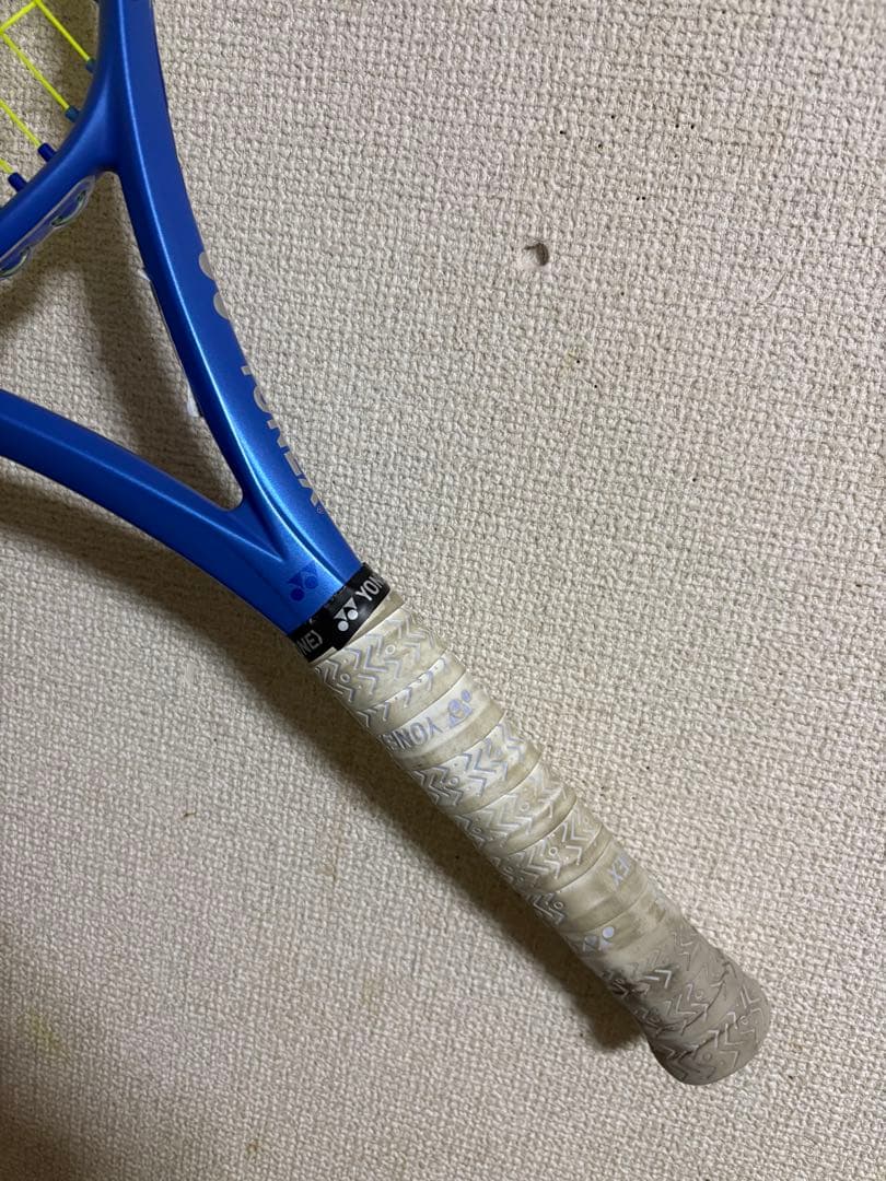 YONEX EZONE100L テニスラケット（硬式）