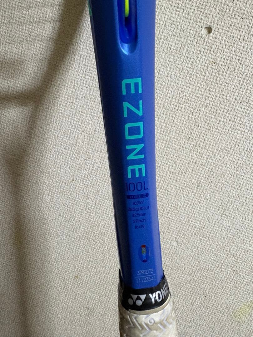 YONEX EZONE100L テニスラケット（硬式）