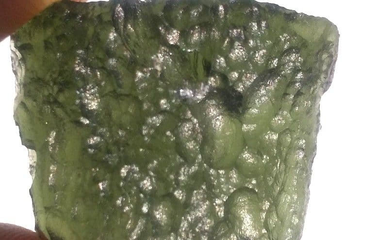 モルダバイト 原石 フロートケース、 鑑別書付き