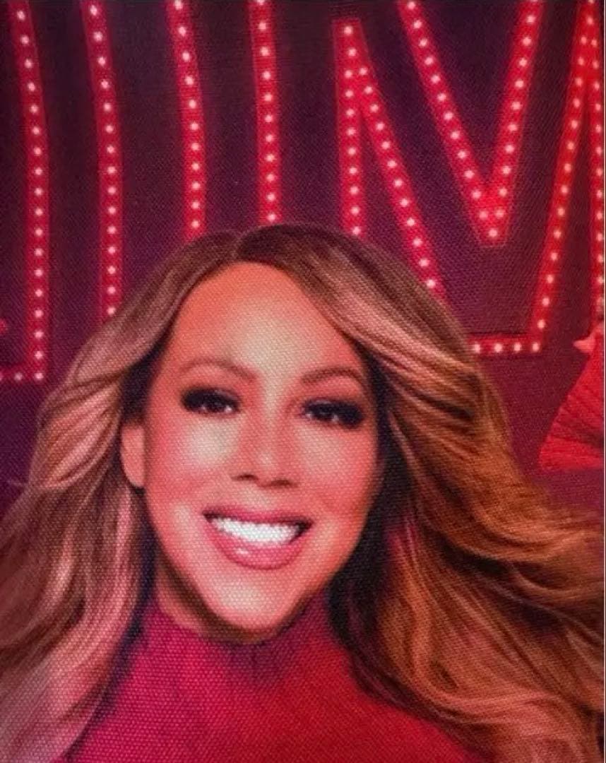 お値下げ！マライアキャリー来日コンサートGOLD特典グッズ