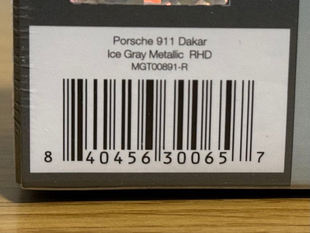新品未開封 ポルシェ 911 ダカール 1/64 MINI GT Dakar