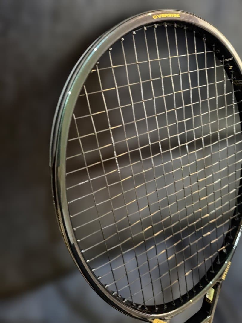 Prince ファントムグラファイト2024 グリップ2