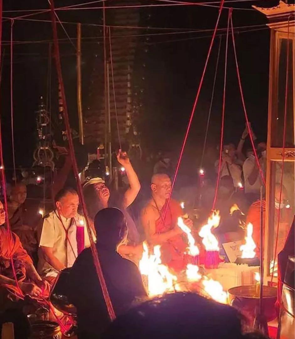 【限定1】神聖物 ナーガ王に魅了された ラーンゲルン       プラクルアン