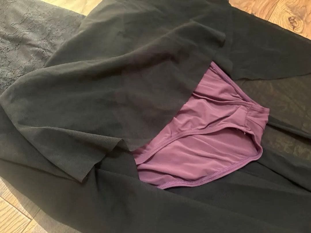 お値下げ^ ^ チャコット　スカート付きレオタード大人M