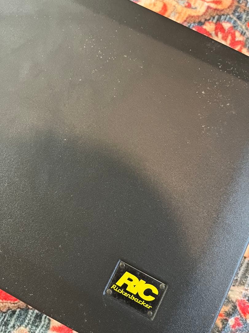 【限定値下げ】純正ハードケース付 Rickenbacker 330 2000年製