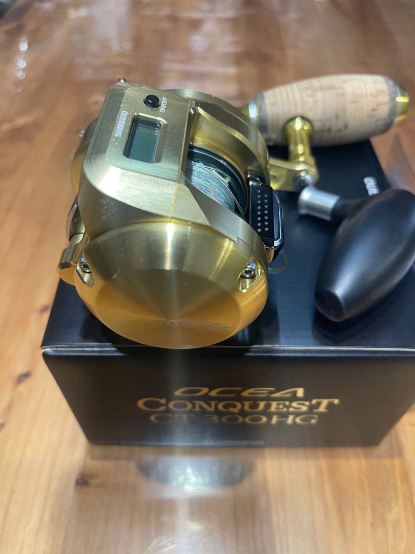 SHIMANO CONQUEST 300 ベイトリール ゴールド
