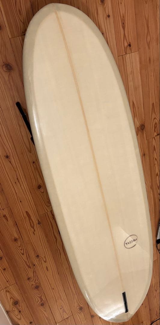 ミッドレングスpig 7’0 ボランクロス&バフ仕上げ　　クリーム