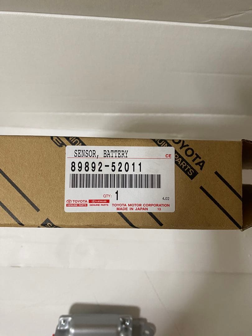 SARR　NHP10アクア　ボルテージセンサー　未使用リビルト品