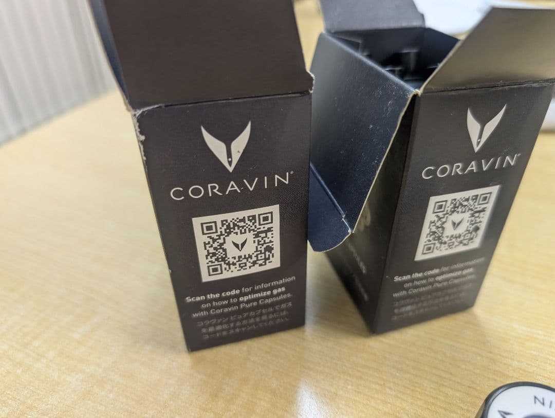 CORAVIN ワイン保存システムとカートリッジ