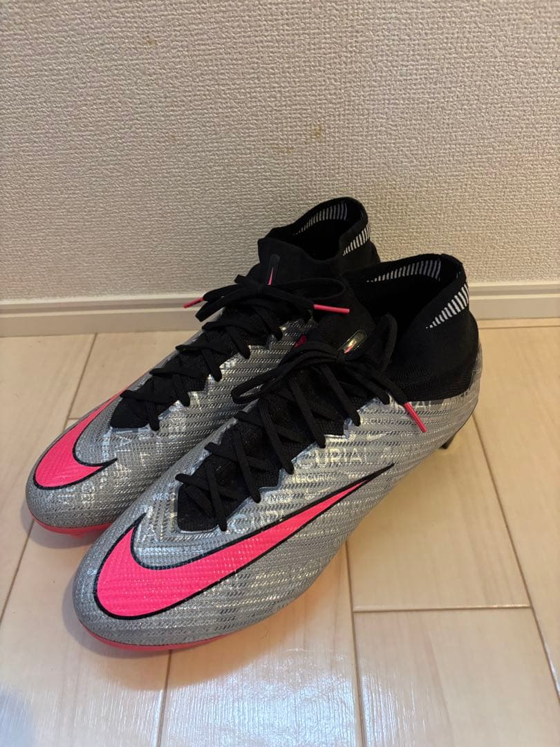 マーキュリアルヴェイパー１５ＦＧ　新品未使用　２７.５cm