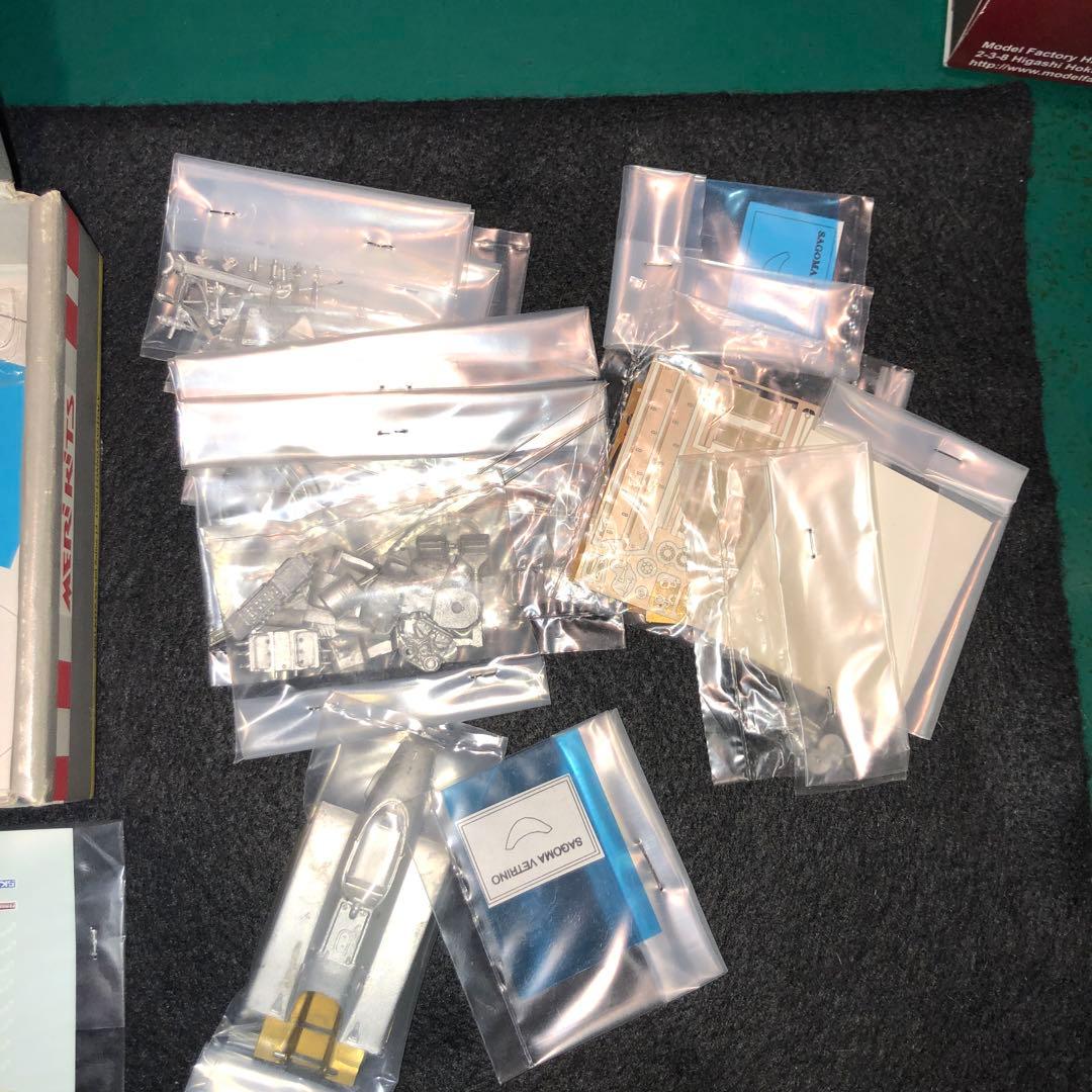 メリット1／43フェラーリ126C2おまけ付きキット