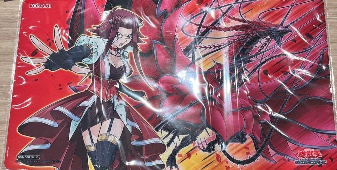 TSUTAYA 十六夜アキ ブラックローズドラゴン 黒薔薇の破滅竜 プレイマット