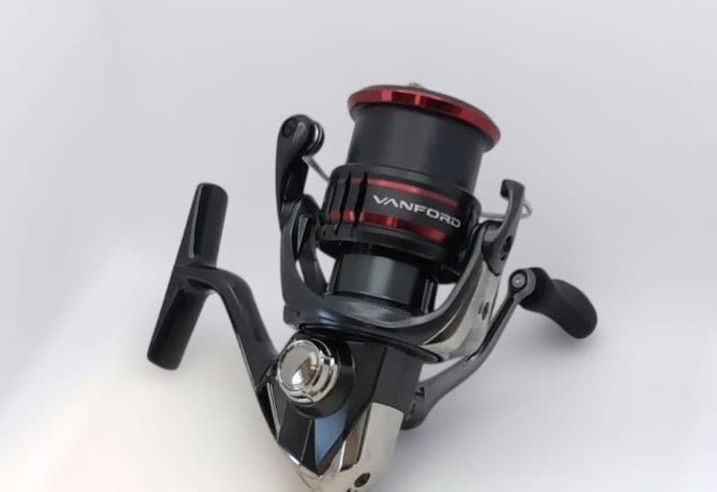 シマノ　20ヴァンフォード2500S　【美品】