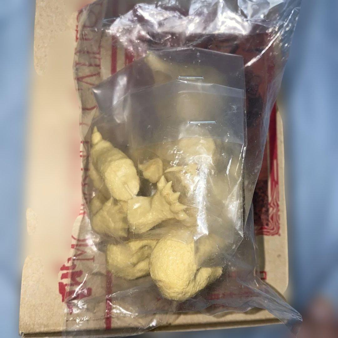 ガレージキット★レジン★ウルトラQ★モングラー★怪獣無法地帯★モンスター★円谷