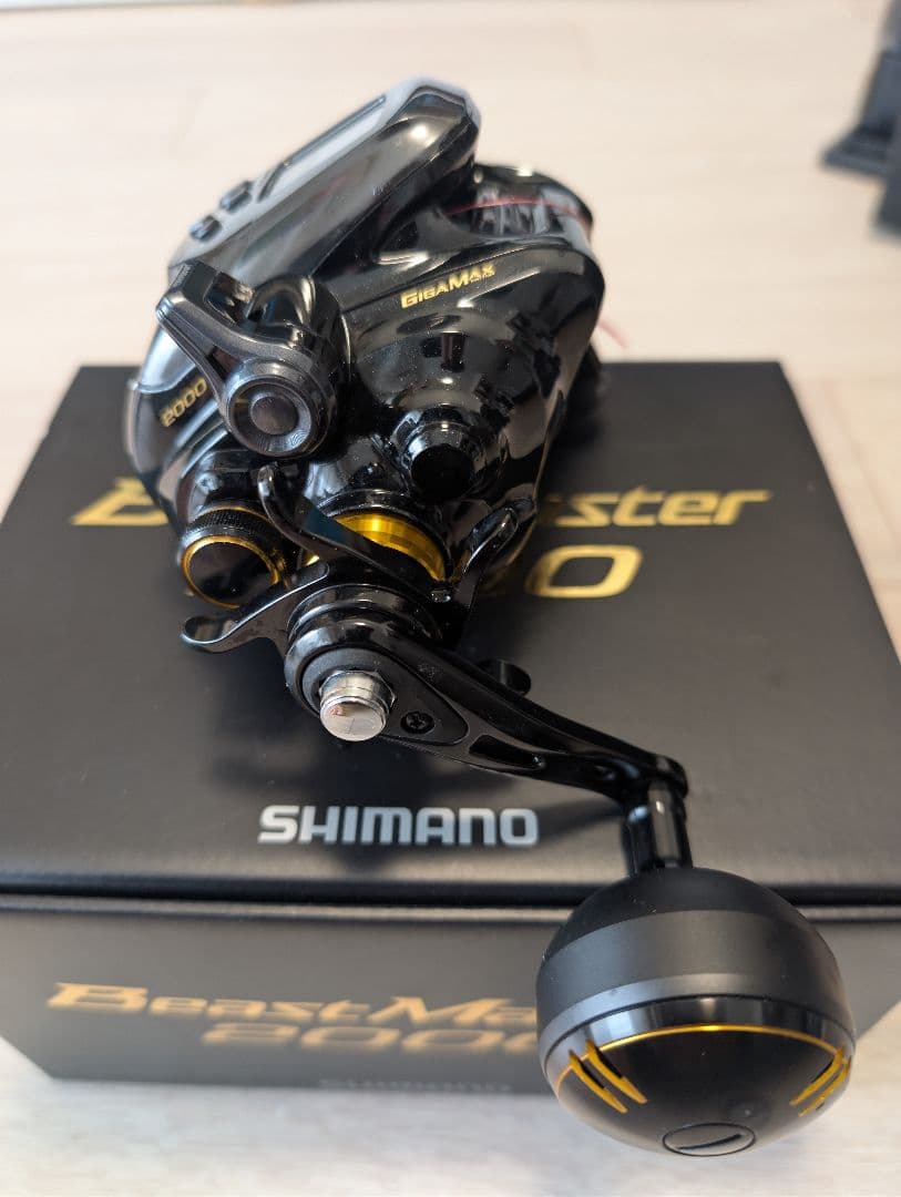 シマノ 22 ビーストマスター 2000 右ハンドル