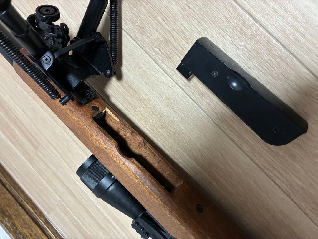 東京マルイ　vsr10 プロスナイパーver 木製ストック交換