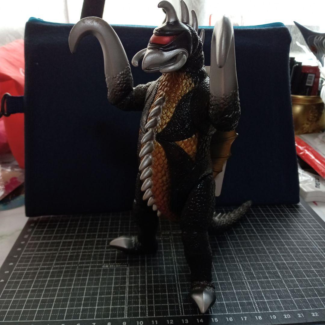 懐かしの昭和特撮「極悪怪獣コンビ」ソフビフィギュアセット