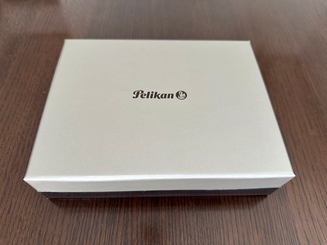 ペリカン万年筆 スーべレーン M600 緑縞 化粧箱入り ボトルインク付き