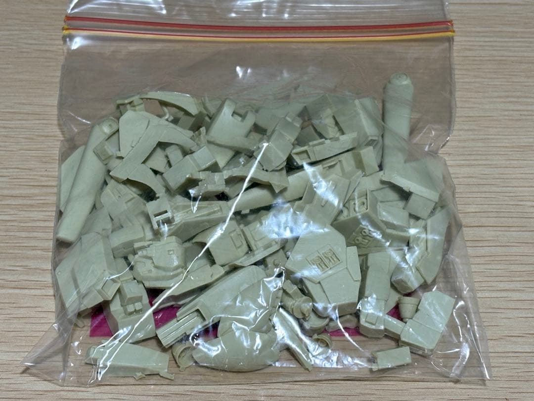 モデルグラフィックス　ガンダム・センチネル　地球連邦軍汎用量産型MSネロ