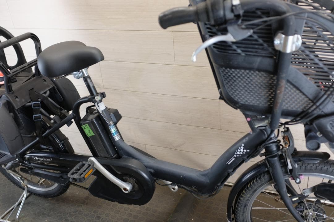 Kiki )ＢＳアンジェリーノ　20インチ　3段　8.7Ah充電器あり