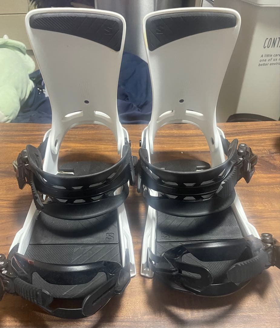 SALOMON スノーボードビンディング