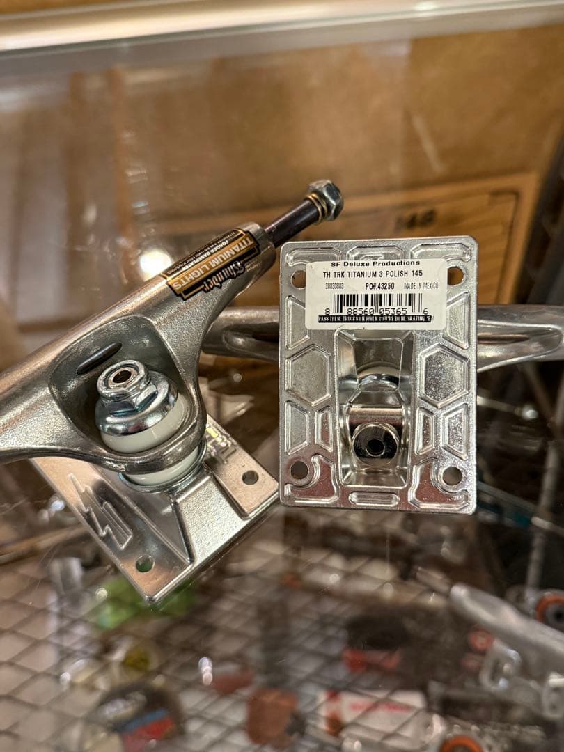 超軽量 チタン THUNDER TITANIUM LIGHTS 145