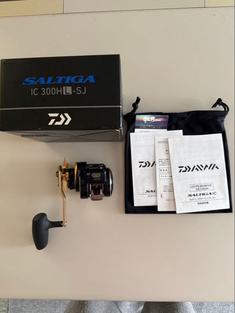 ダイワ 21ソルティガIC 300HL-SJ