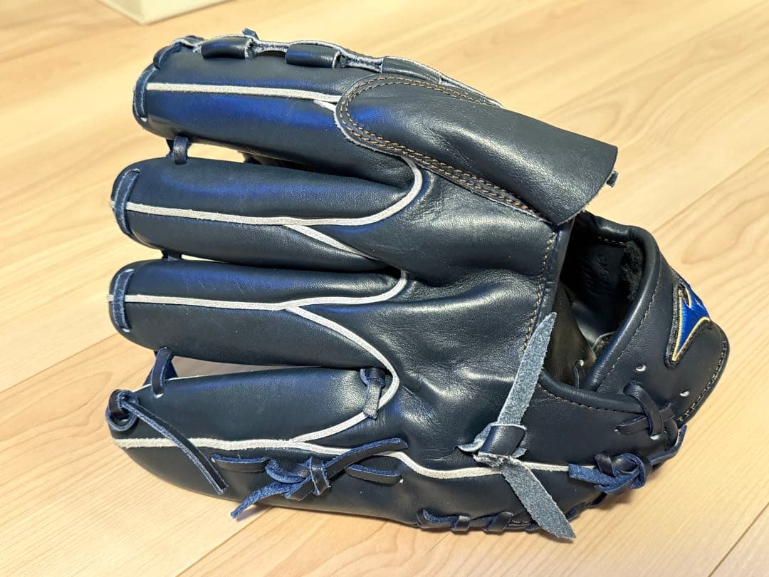 Mizuno 硬式用グローブ 横浜DeNAベイスターズ三浦大輔モデル