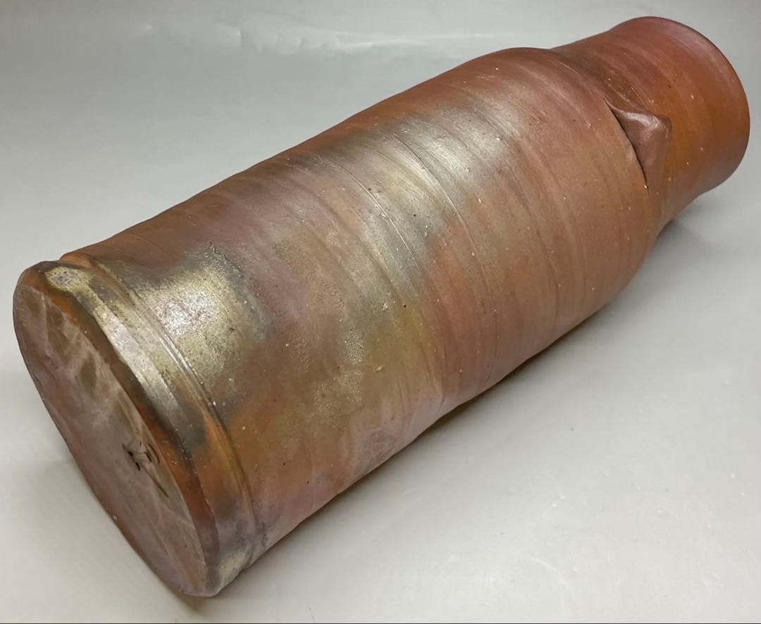 Tarou Yamada　人間国宝　藤原雄　共箱(四方桟盛蓋) 　y90