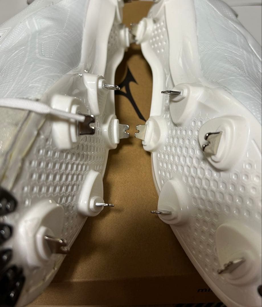 Mizuno スパイク 31GN2401 26.5cm ホワイト