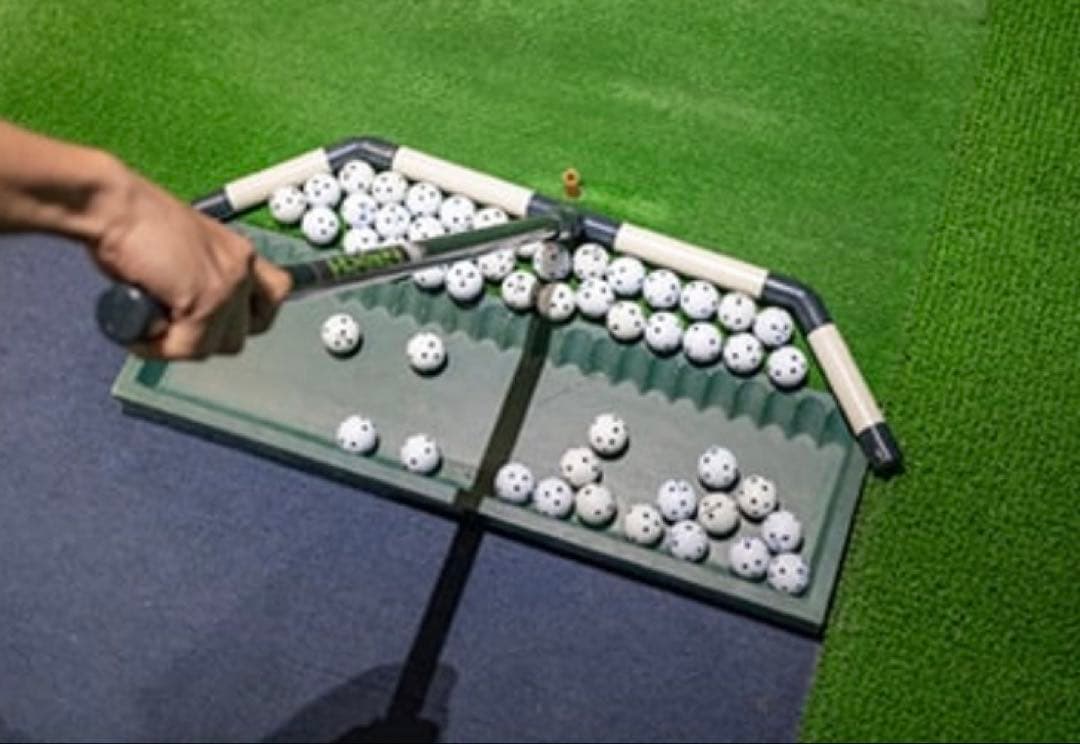 インドアゴルフボール回収具 アプローチ練習具アツ・メル