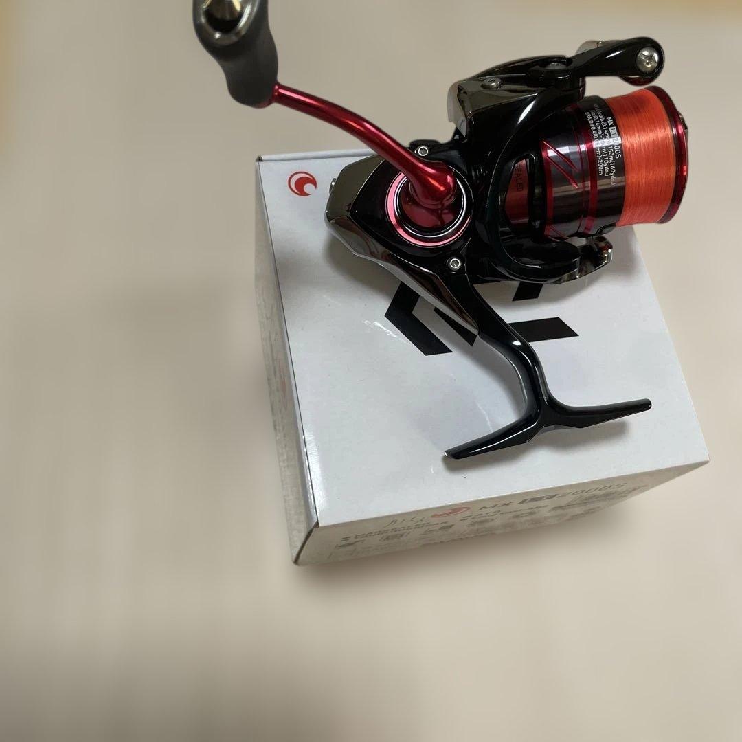 ★*★様 DAIWA 18月下美人　MX LT2000S スピニングリール