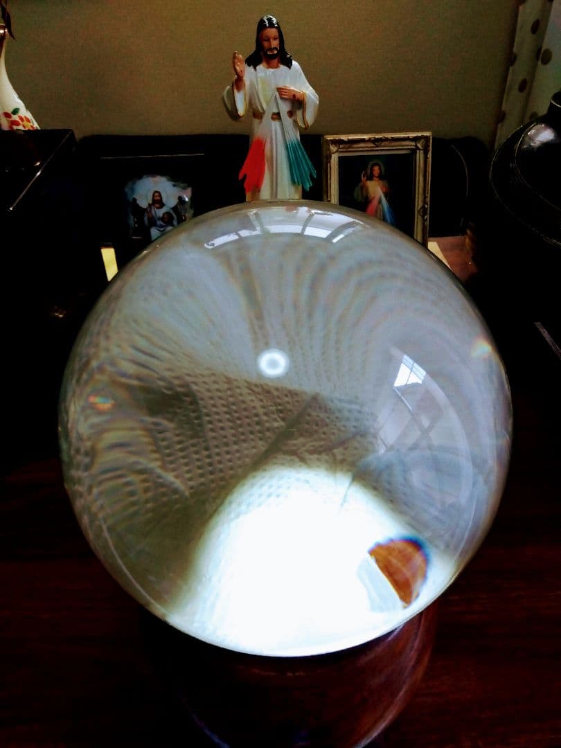 超綺麗＆超豪華.巨大.餅つき水晶玉の置物.直径20センチ位、餅つきセット付きます