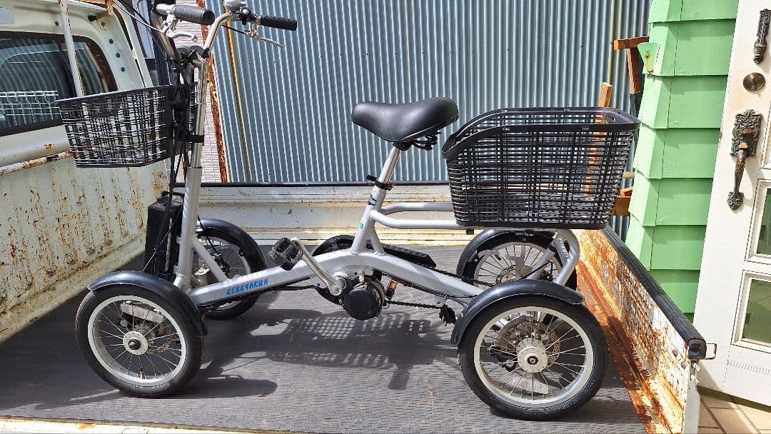 協栄製作所けんきゃくん　 電動アシスト自転車 4輪 バスケット付き