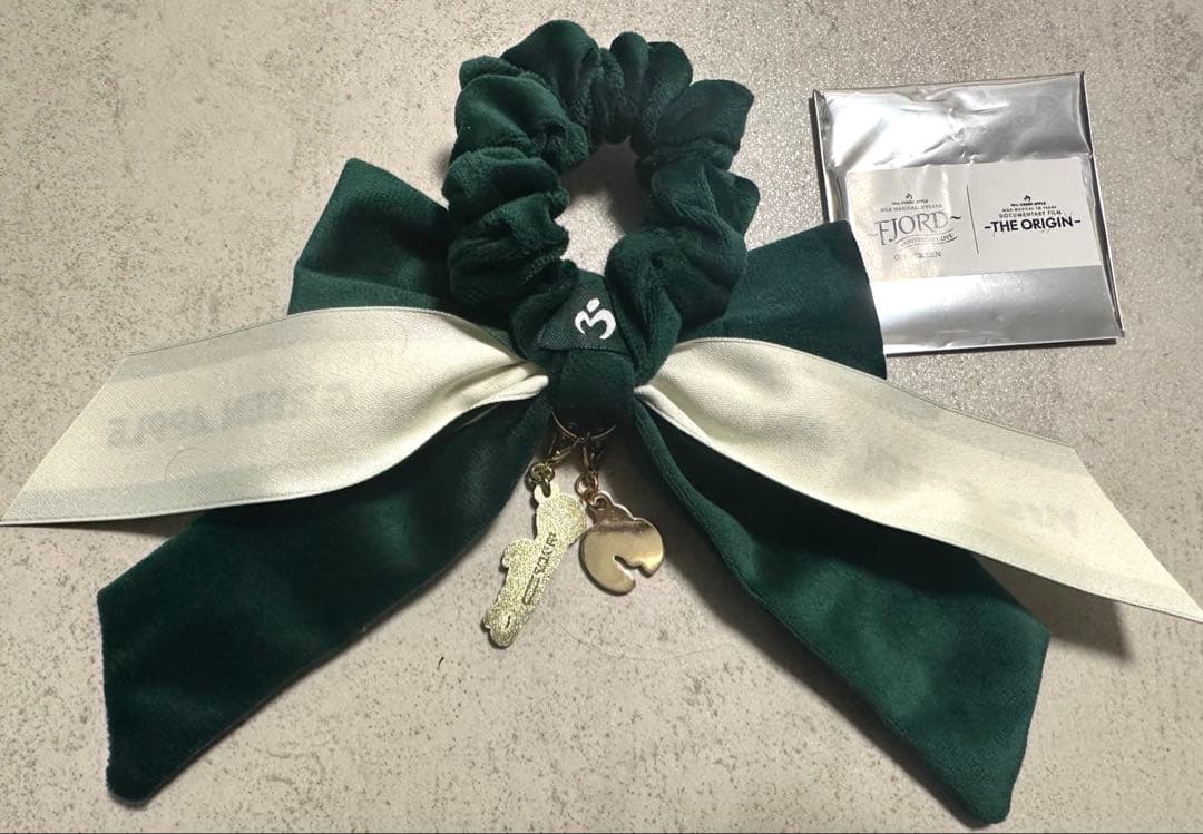 よ*ん様 Mrs. GREEN APPLE ライトスティックリボン 緑 メタルチ