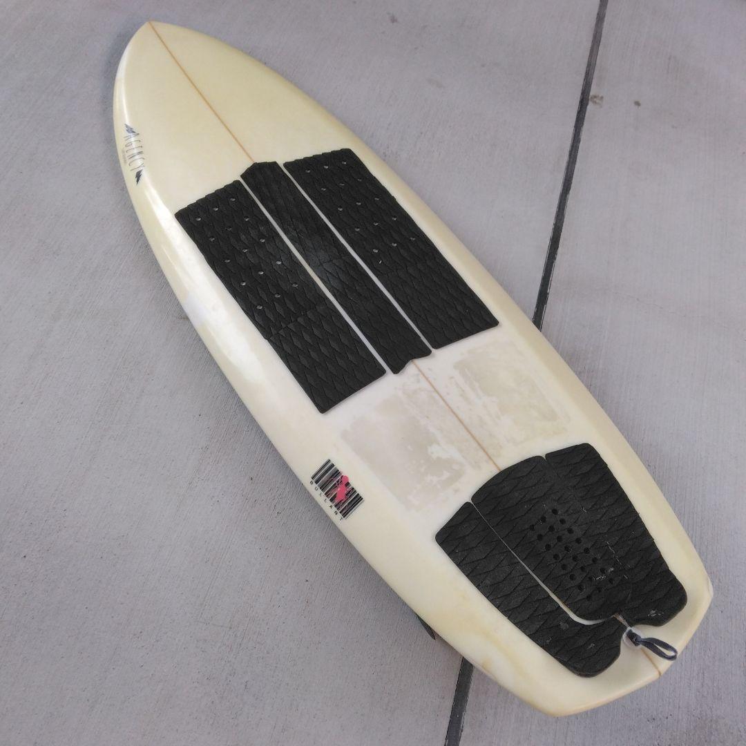 小波BULLANT5'6\" AGENCYサーフボードEPS　フィン付き