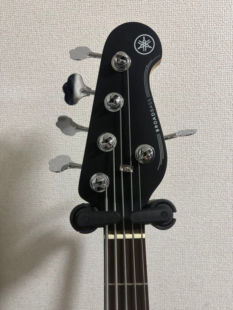 早い者勝ち最終値下YAMAHA BB235 5弦ベース　ヤマハ