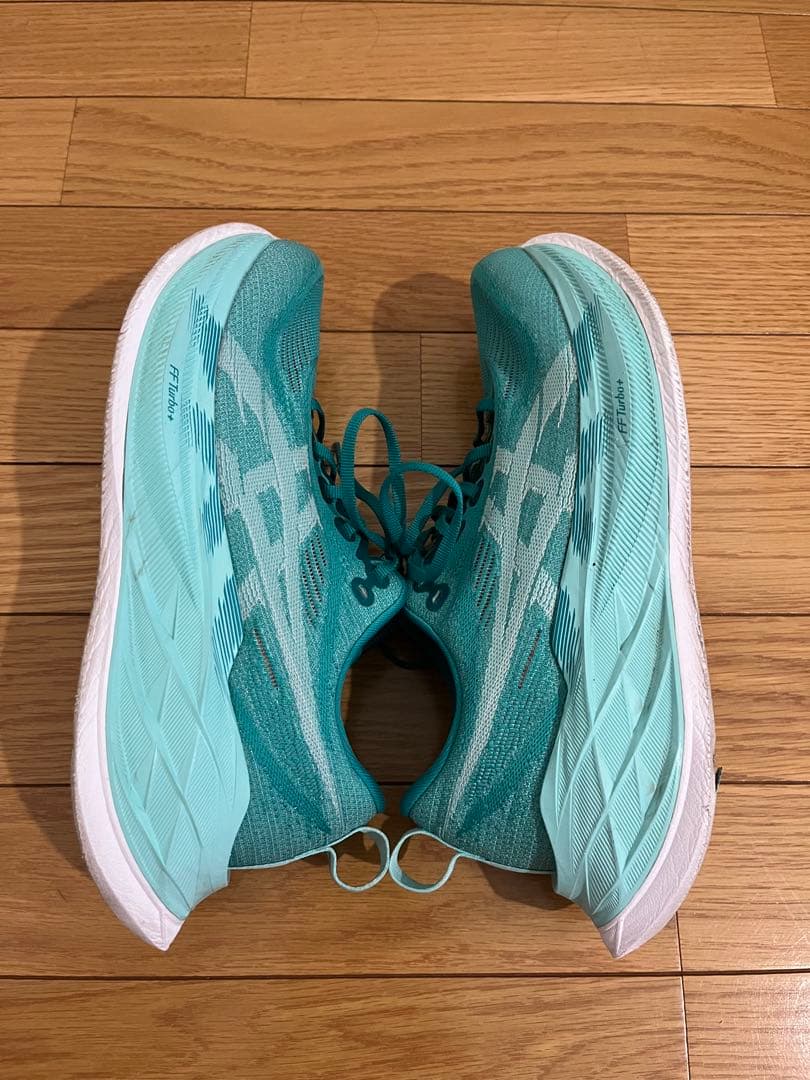 アシックス スーパーブラスト2 25.5cm