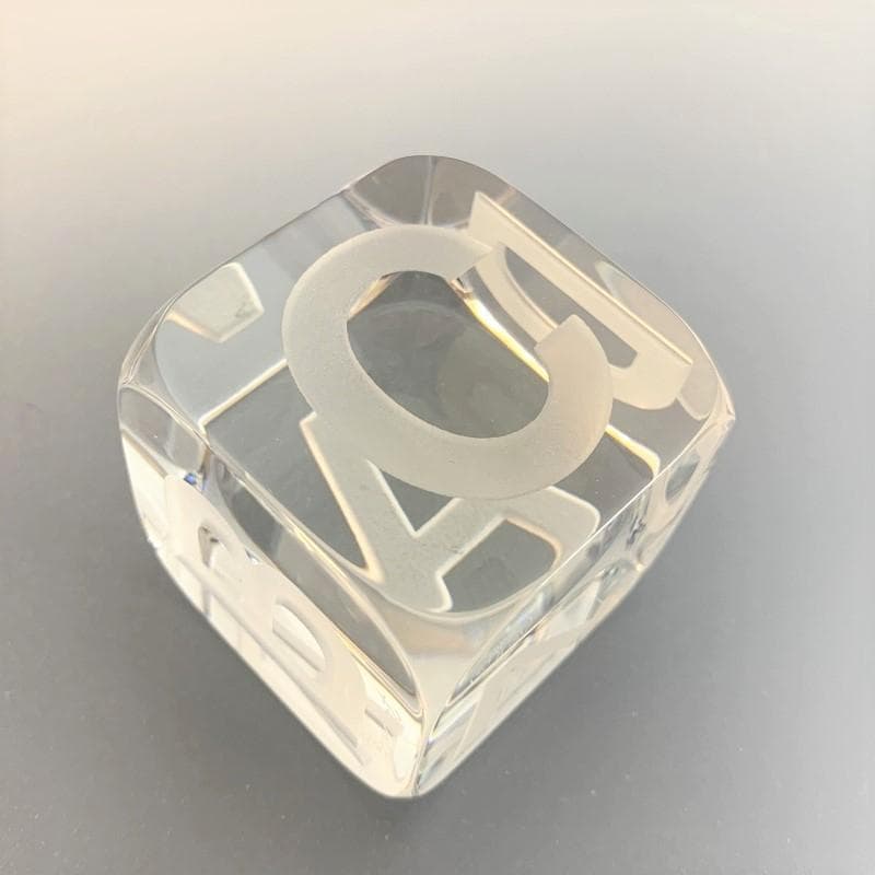 バカラ　Baccarat クリスタルのキューブ・ビルディングブロック