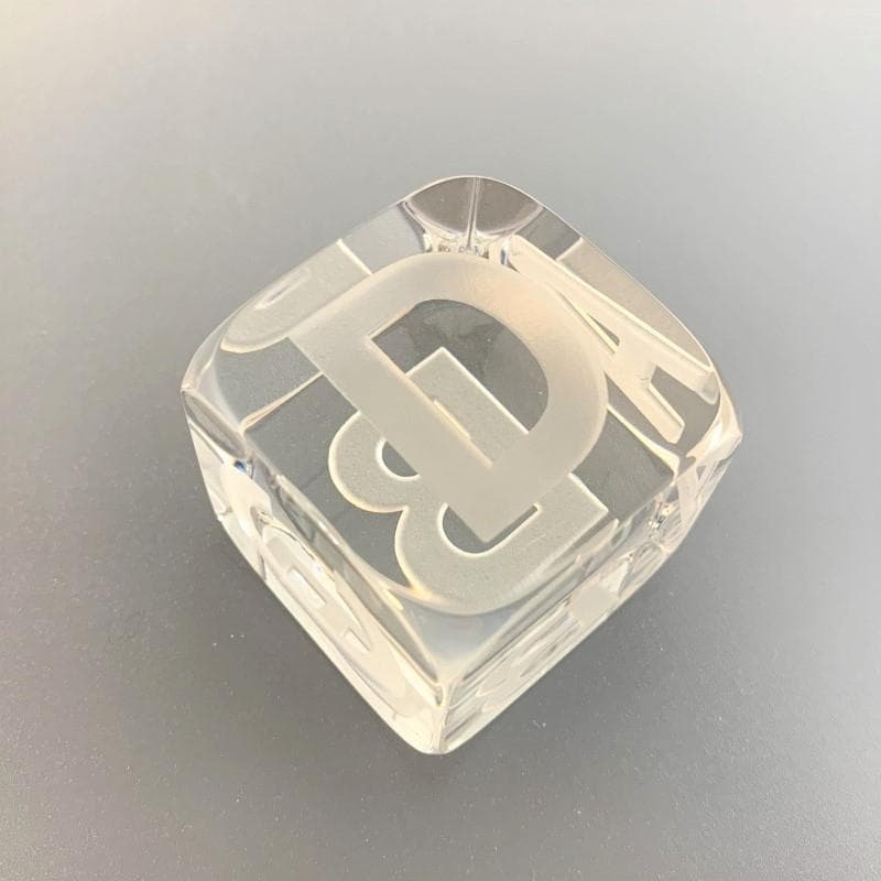 バカラ　Baccarat クリスタルのキューブ・ビルディングブロック