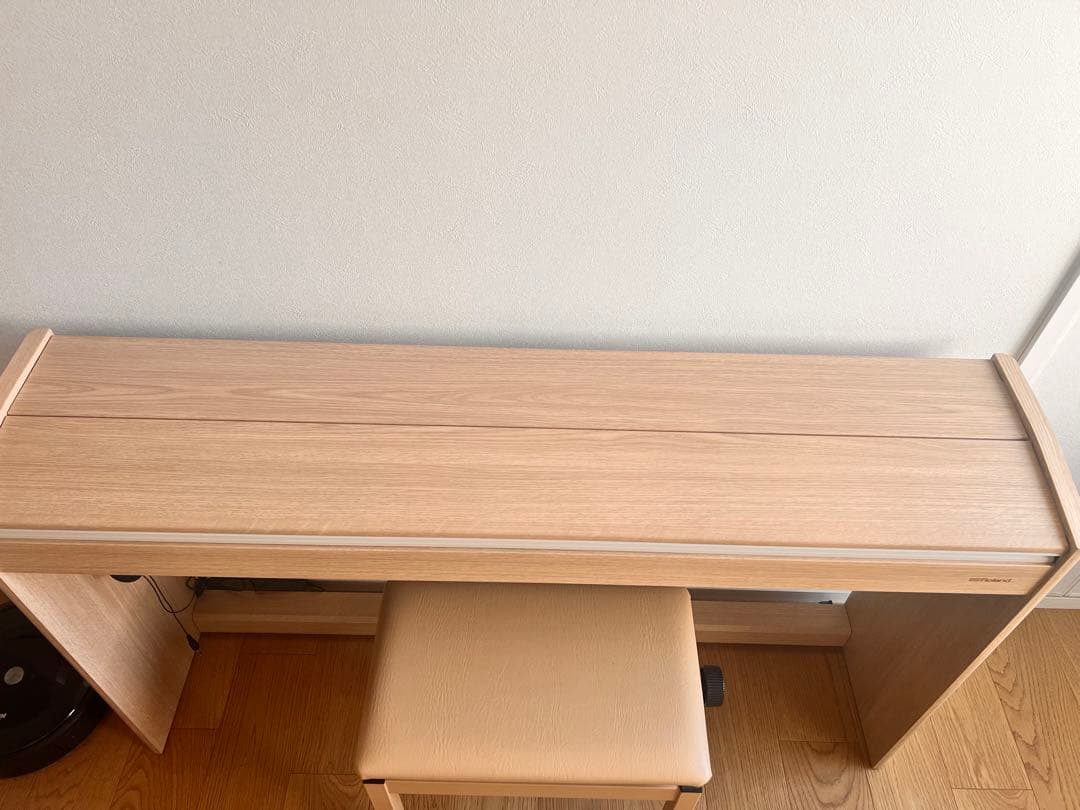 Roland F701-FA 21年製